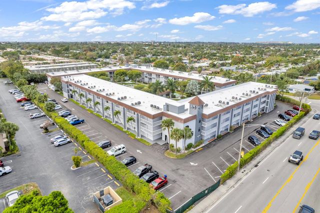 400 SE 10th Street 205, Deerfield Beach, FL 33441