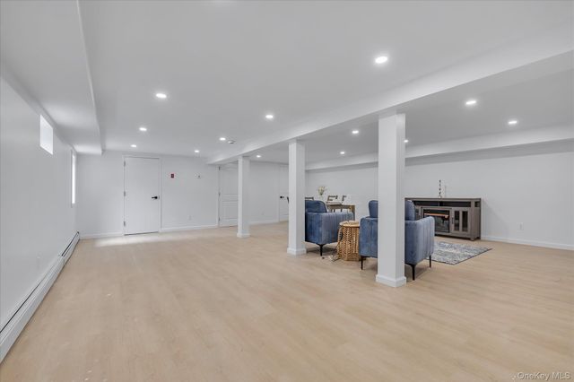 788 Dean Drive, Baldwin, NY 11510