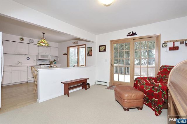 131 James Drive, Ringwood, NJ 07456