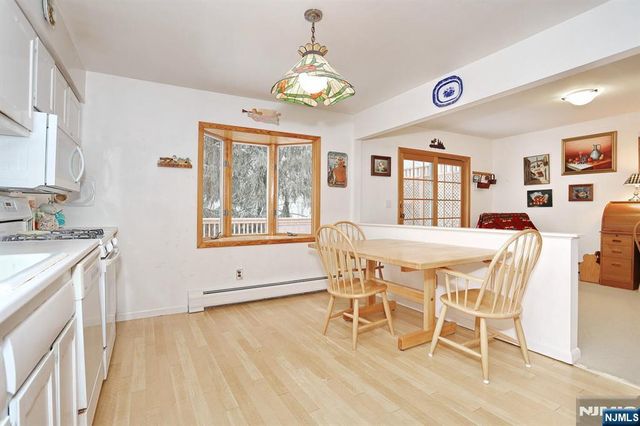 131 James Drive, Ringwood, NJ 07456