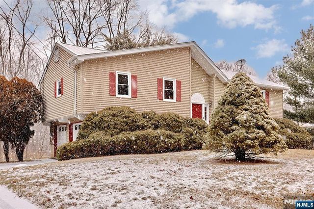 131 James Drive, Ringwood, NJ 07456