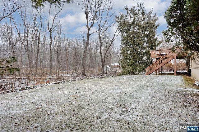 131 James Drive, Ringwood, NJ 07456