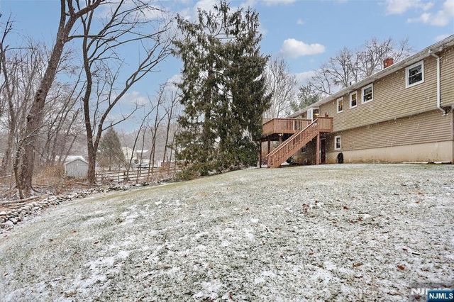 131 James Drive, Ringwood, NJ 07456