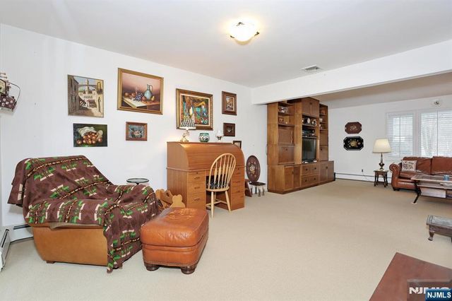 131 James Drive, Ringwood, NJ 07456