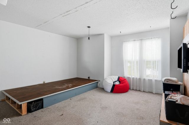 6345 Graybrook Circle, Indianapolis, IN 46237