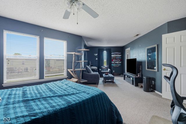 6345 Graybrook Circle, Indianapolis, IN 46237