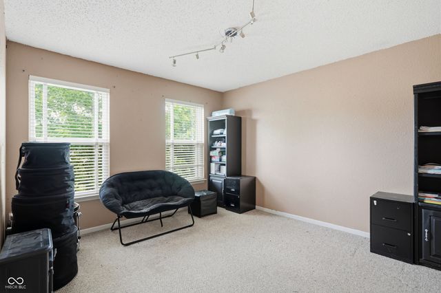 6345 Graybrook Circle, Indianapolis, IN 46237