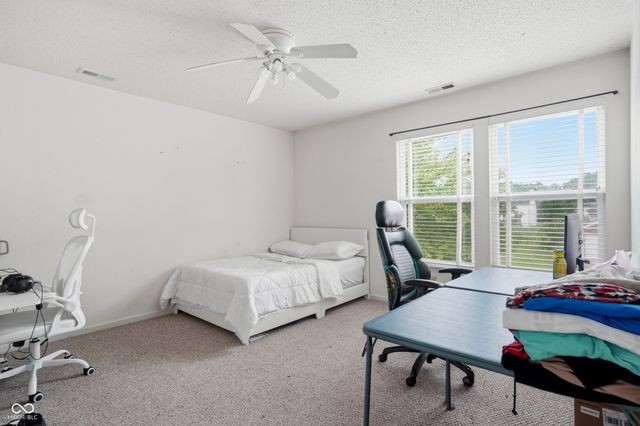 6345 Graybrook Circle, Indianapolis, IN 46237