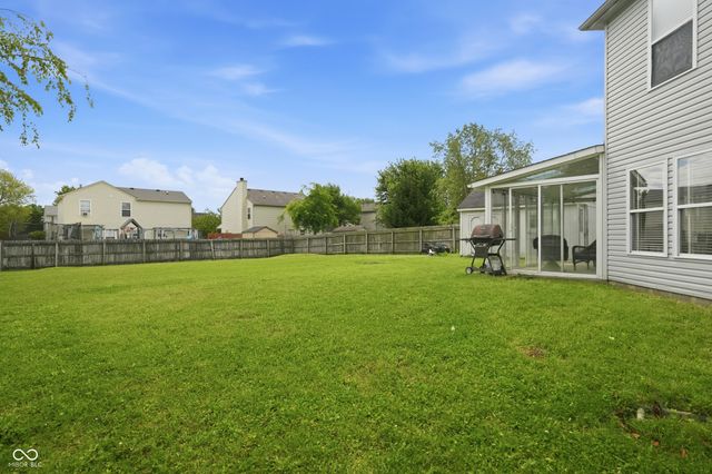 6345 Graybrook Circle, Indianapolis, IN 46237