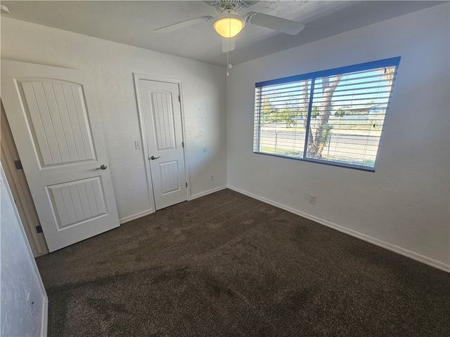 2800 E Thompson Avenue, Kingman, AZ 86409