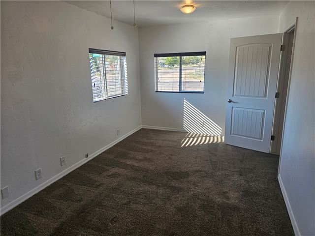 2800 E Thompson Avenue, Kingman, AZ 86409