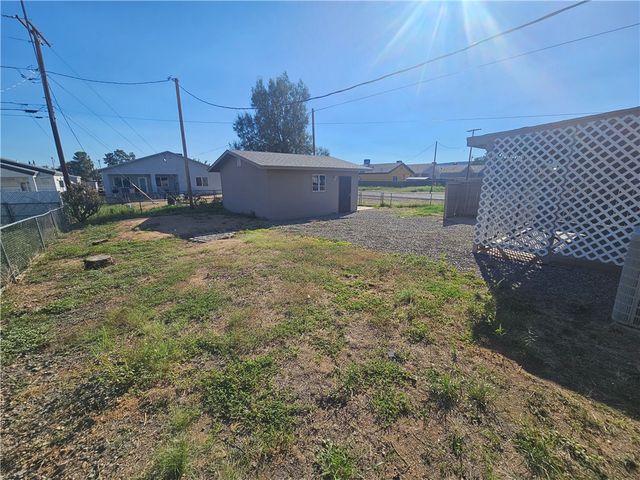 2800 E Thompson Avenue, Kingman, AZ 86409
