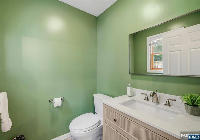 299 Davidson Avenue, Ramsey, NJ 07446