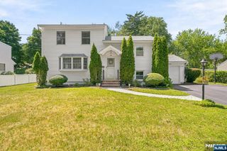 299 Davidson Avenue, Ramsey, NJ 07446