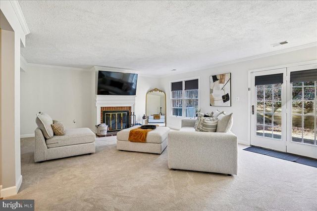 112 HUCKLEBERRY DR, La Plata, MD 20646