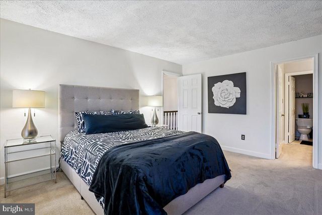 112 HUCKLEBERRY DR, La Plata, MD 20646