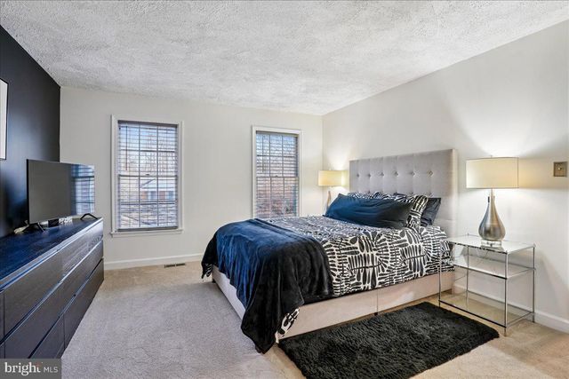 112 HUCKLEBERRY DR, La Plata, MD 20646