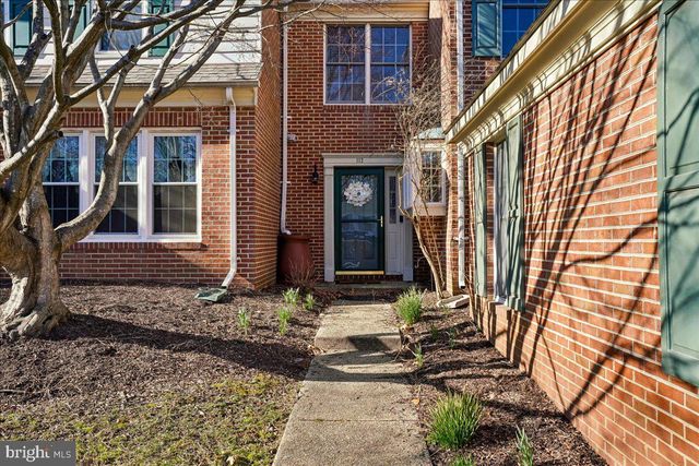 112 HUCKLEBERRY DR, La Plata, MD 20646