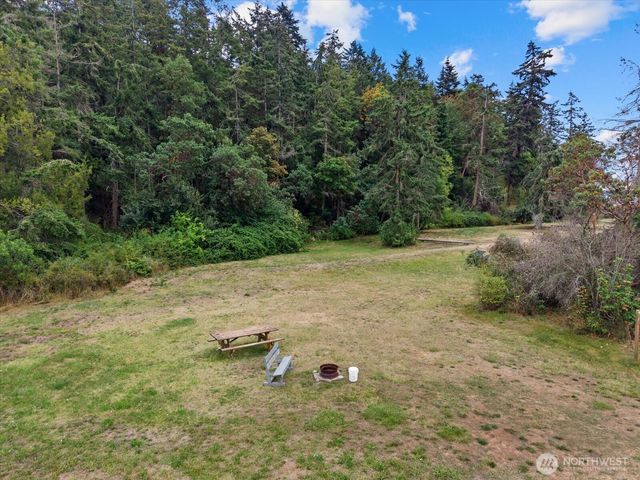757 Commodore Ln, Camano Island, WA 98282