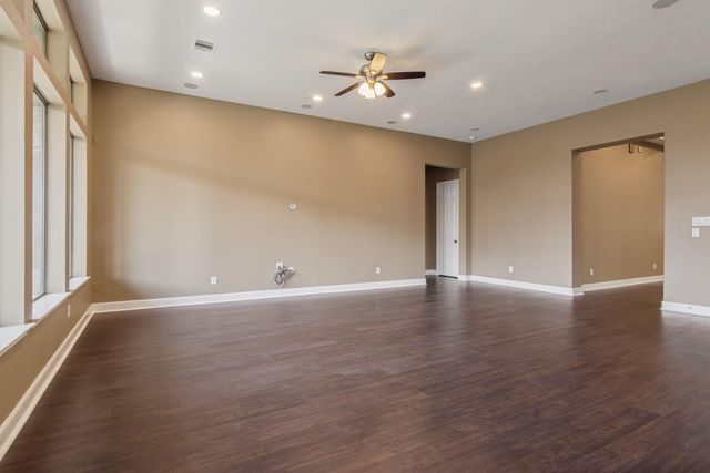 9526 Barlow Springs Lane, Humble, TX 77396