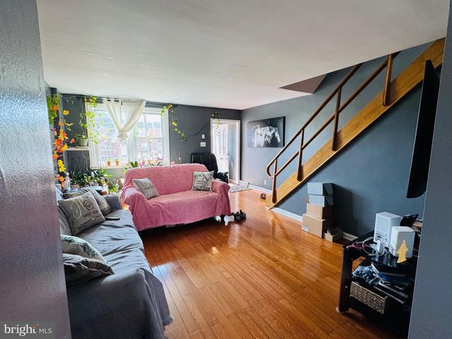 6736 LEONARD ST, Philadelphia, PA 19149