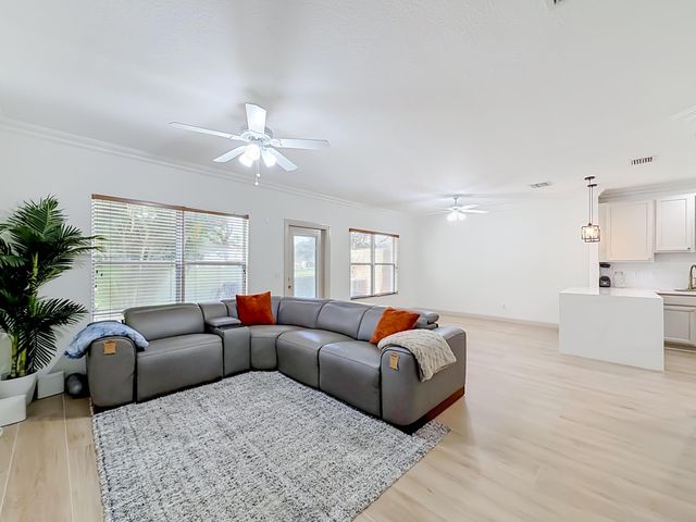 4106 WINDMILL PALM Way, Greenacres, FL 33463