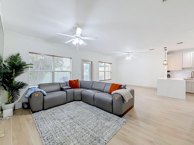 4106 WINDMILL PALM Way, Greenacres, FL 33463