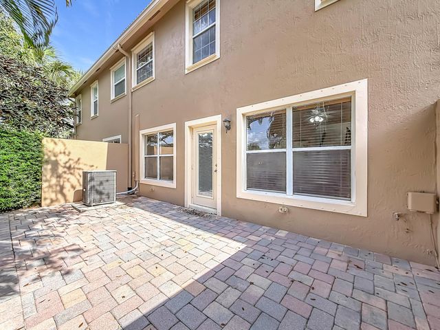 4106 WINDMILL PALM Way, Greenacres, FL 33463