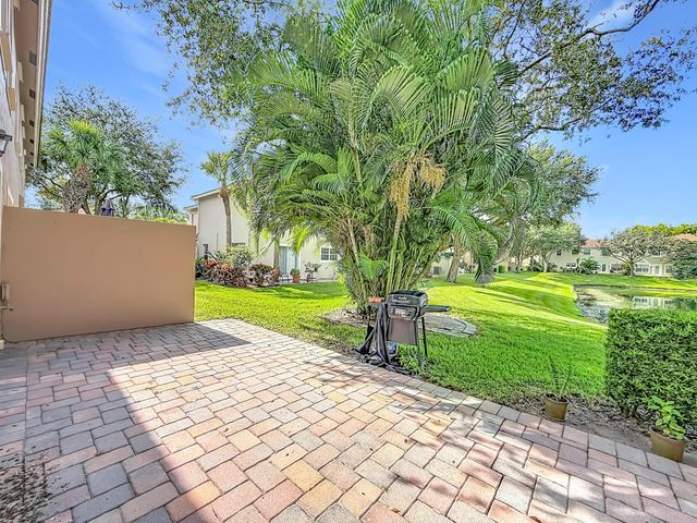 4106 WINDMILL PALM Way, Greenacres, FL 33463