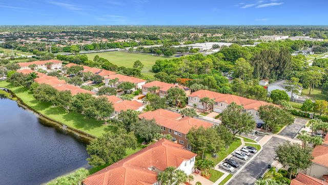 4106 WINDMILL PALM Way, Greenacres, FL 33463