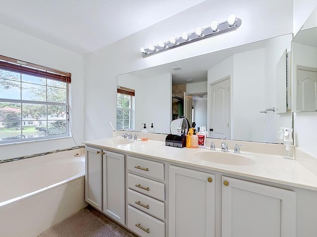 4106 WINDMILL PALM Way, Greenacres, FL 33463