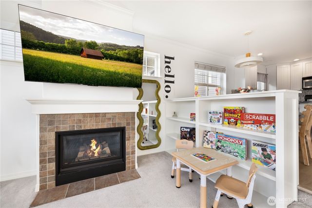 1231 6th Avenue N, Seattle, WA 98109