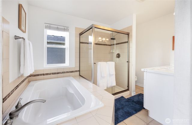 1231 6th Avenue N, Seattle, WA 98109