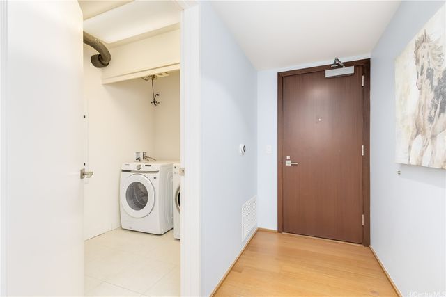 888 Kapiolani Boulevard 3805, Honolulu, HI 96813