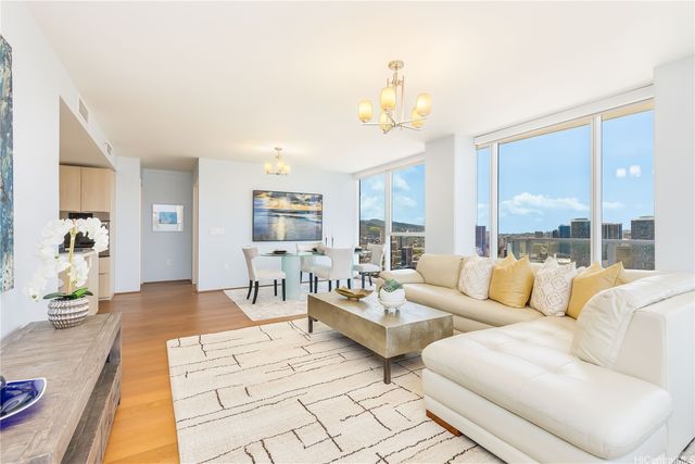 888 Kapiolani Boulevard 3805, Honolulu, HI 96813