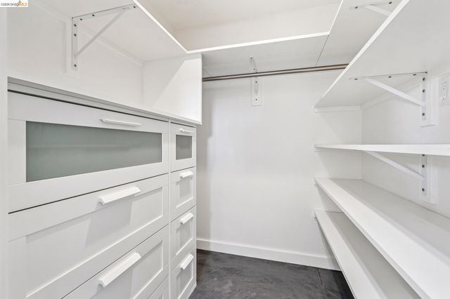 1264 Alcatraz Ave, Berkeley, CA 94702