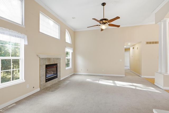 5009 LILLIAN DR, Columbia, MO 65202