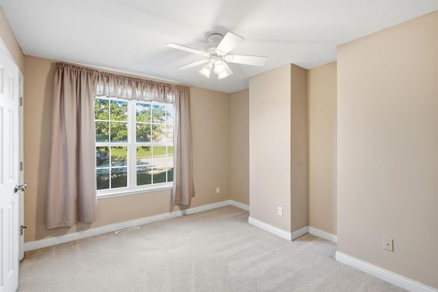 5009 LILLIAN DR, Columbia, MO 65202