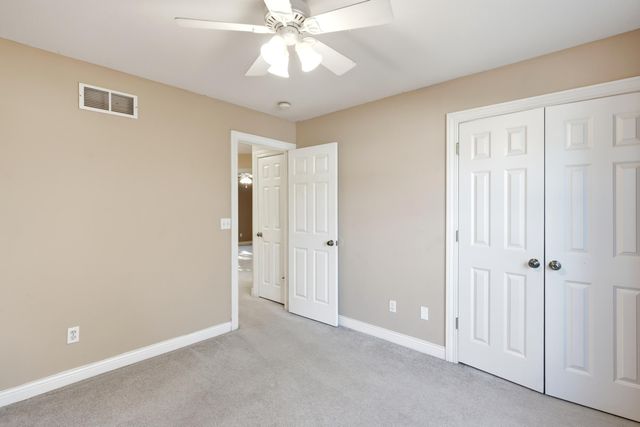 5009 LILLIAN DR, Columbia, MO 65202