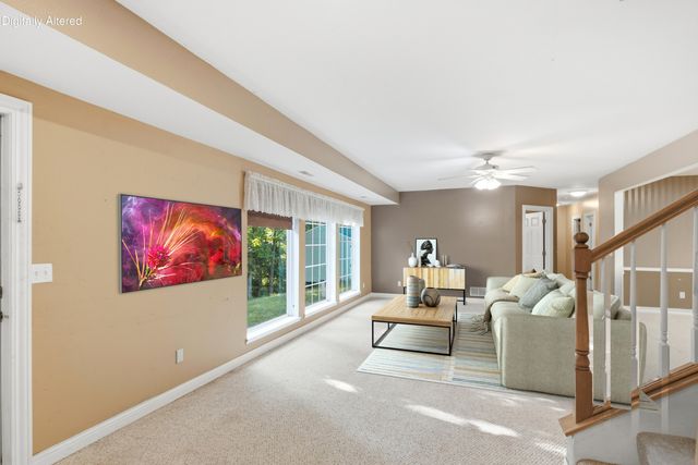 5009 LILLIAN DR, Columbia, MO 65202