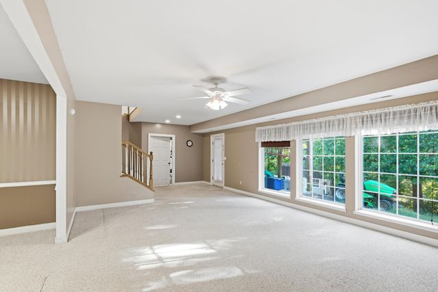 5009 LILLIAN DR, Columbia, MO 65202