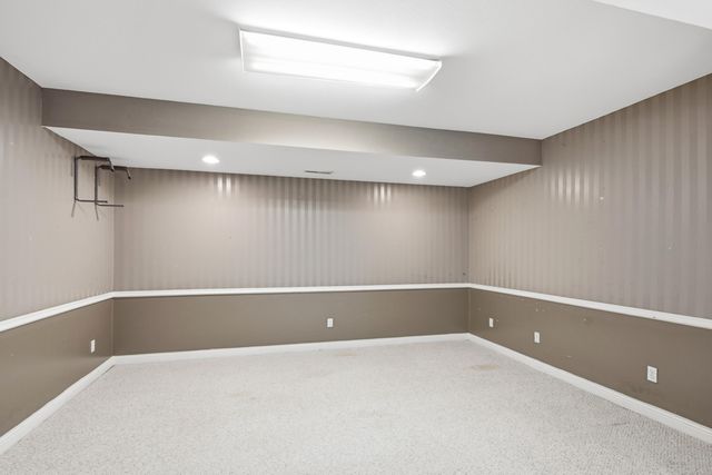 5009 LILLIAN DR, Columbia, MO 65202