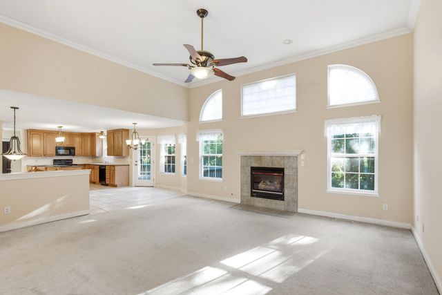 5009 LILLIAN DR, Columbia, MO 65202