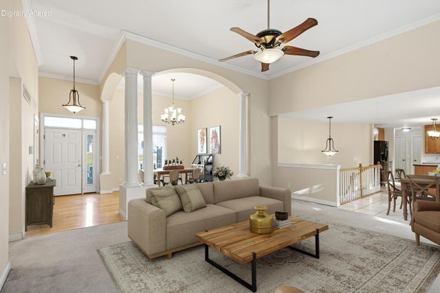5009 LILLIAN DR, Columbia, MO 65202