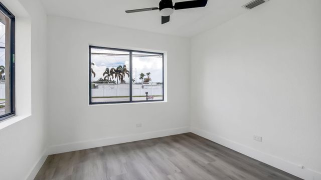 5015 SW 25TH Street, West Park, FL 33023