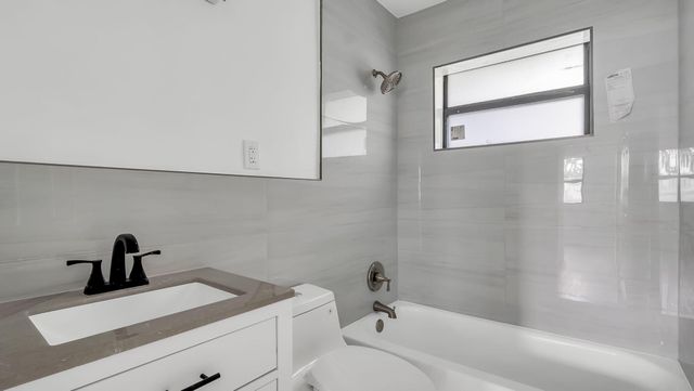 5015 SW 25TH Street, West Park, FL 33023