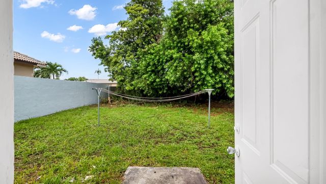 5015 SW 25TH Street, West Park, FL 33023