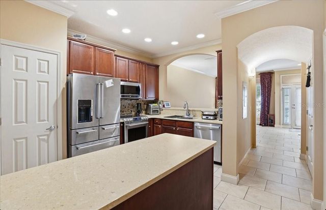 607 3RD AVENUE S, St Petersburg, FL 33701