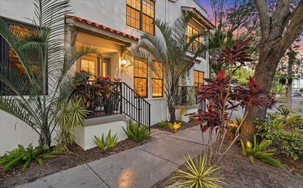 607 3RD AVENUE S, St Petersburg, FL 33701