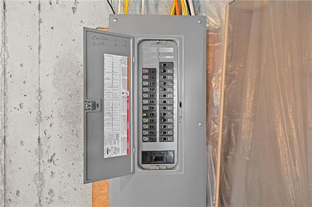 4410 Stonebridge Drive, St Joseph, MO 64505